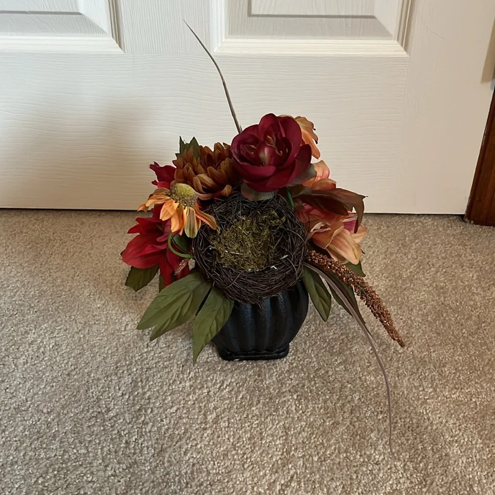 Faux Floral Arrangement in Black Vase